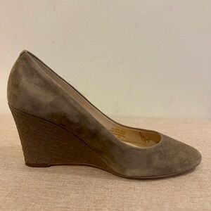 Cole Haan taupe suede wedge women’s size 6.5